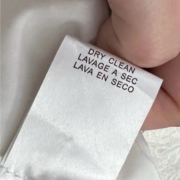 Badgley Mischka Off Shoulder metallic lace gown size 8 - Picture 14 of 14